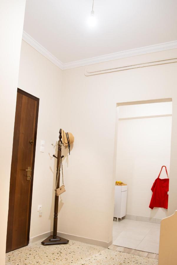 Filopappou Decent Apartment Athens Exterior photo